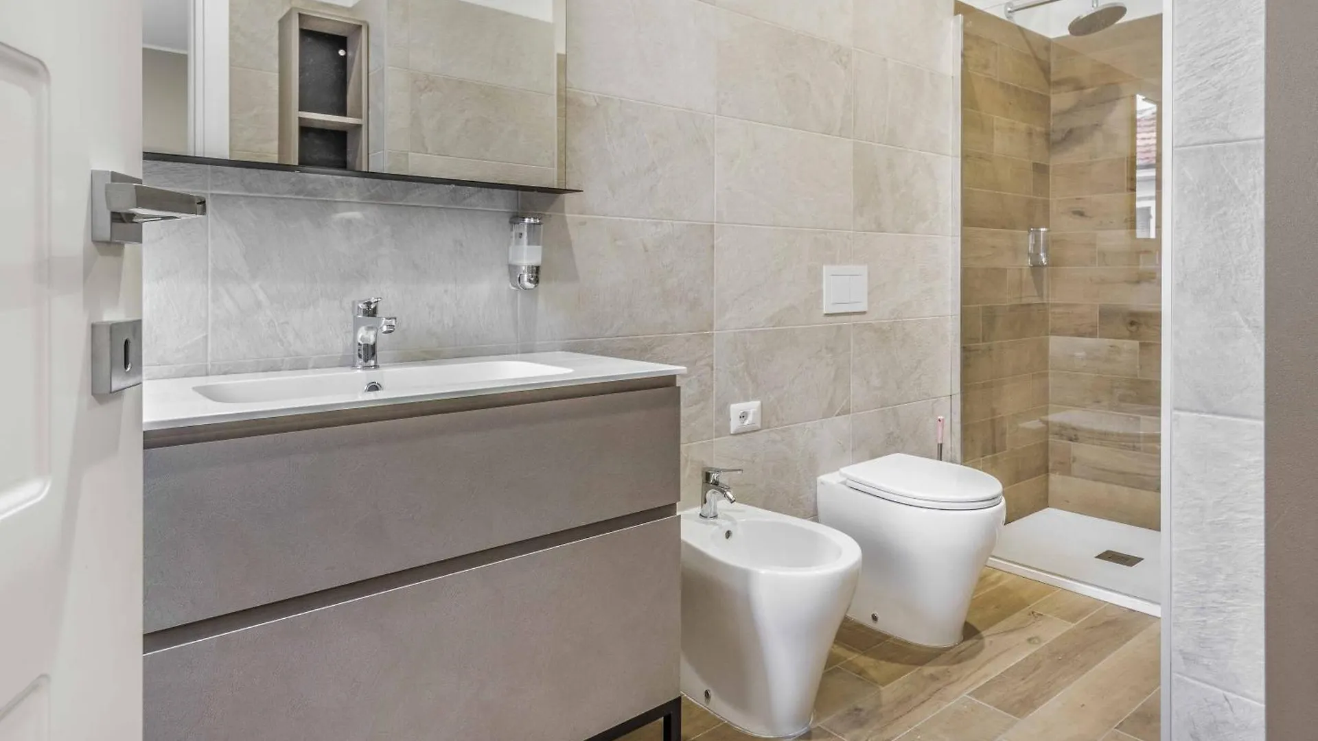 Bed & Breakfast La Perla Rooms Saronno
